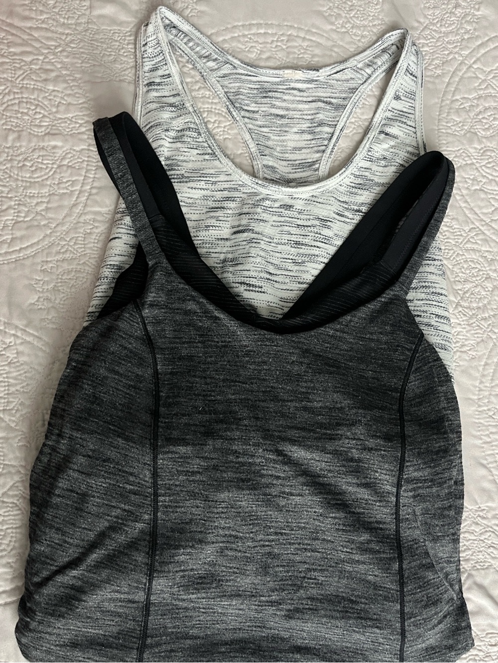 Bundle 2 Lululemon Tanks size 6 - Essential Tank and Run for the Gold Tank